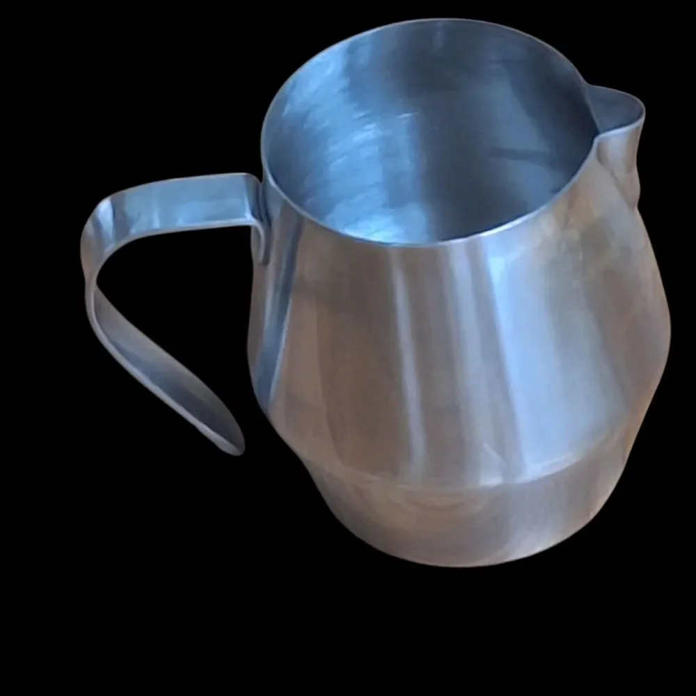 Stainless Steel Coffee Frother Pitcher Creamer Pot Server 16 OZ Milk Frothing